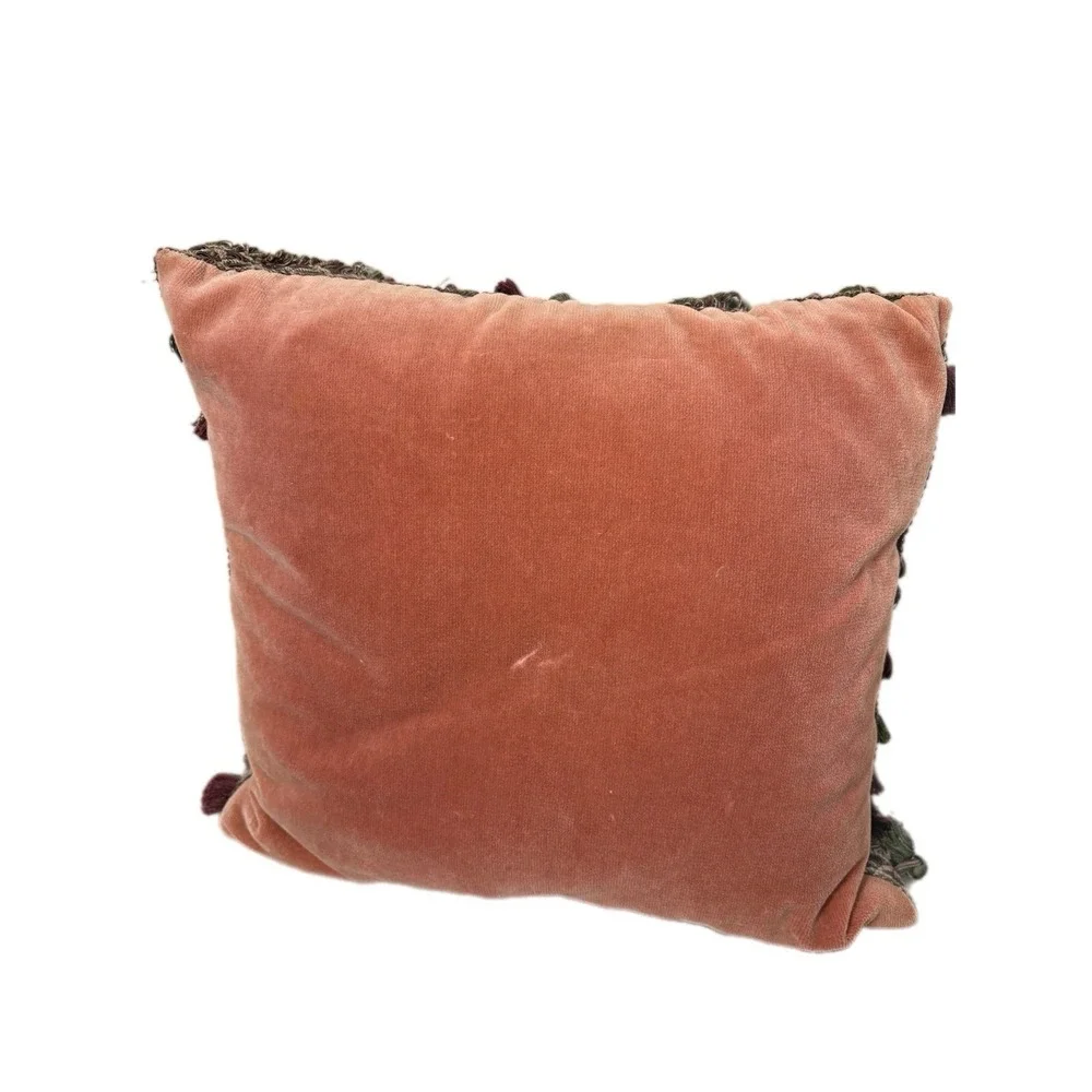 Vintage C&F Home Reddouts's Toss Rose Mauve ‎ Needlepoint Tassel Throw Pillow